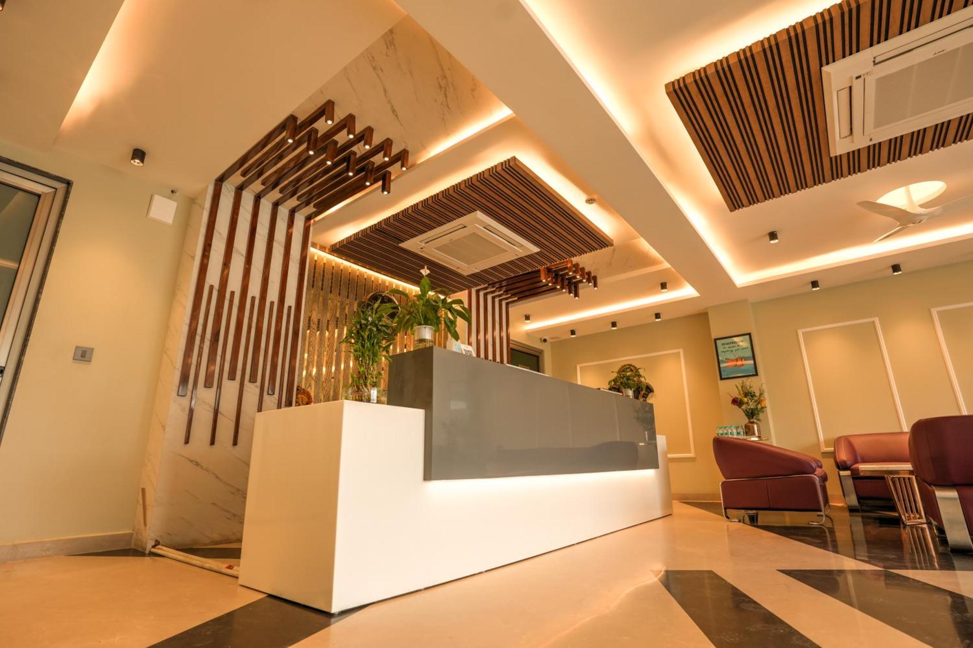 Rj Hotel - Managed By Atithi House グレーター・ノイダ エクステリア 写真